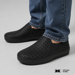KHKSHOES ONE - BLACK  สีดำ รองเท้ายาง EVA Shoes กันน้ำ เบาสบาย